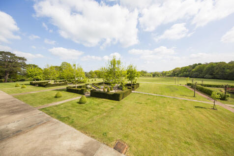 Communal Garden 3