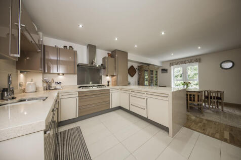 Kitchen 3