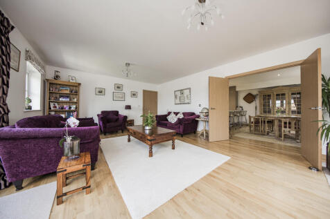 Lounge 3