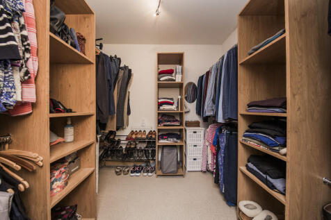 Walk In Wardrobe