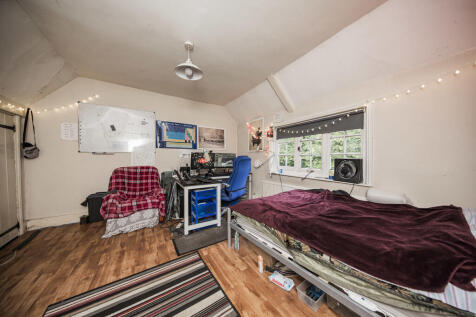 Bed 4(2)