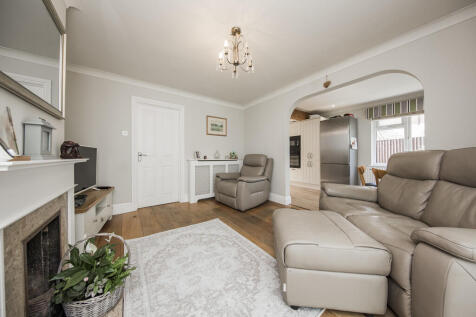 Lounge 1