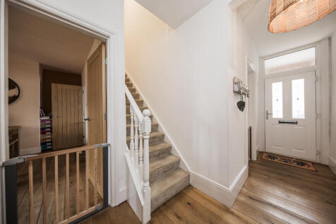 Ground floor entr...