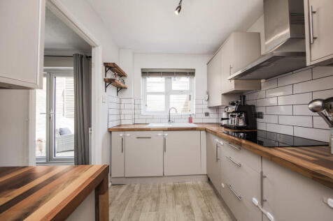 Kitchen 2