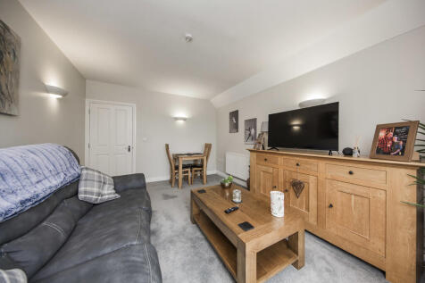 Lounge 2