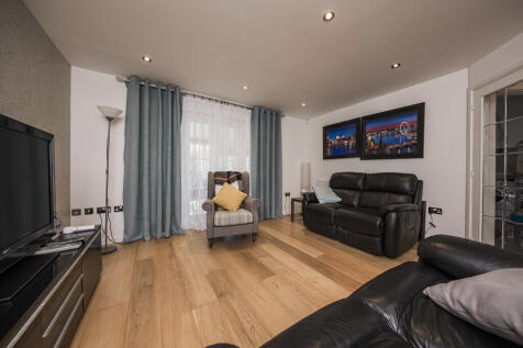 Living room 2