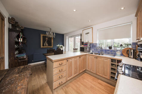 Kitchen 3