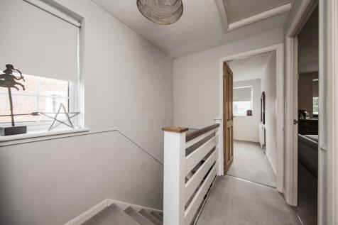 1st Floor Landing