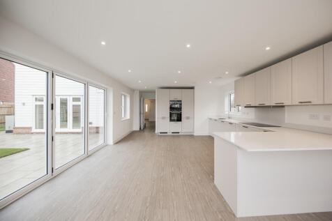 _A7A3903 kitchen ...