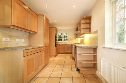 Kitchen/ Breakfast