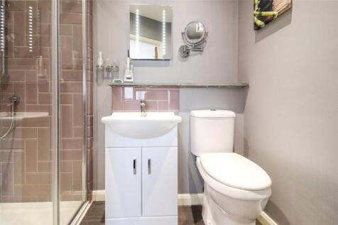 En-Suite Shower