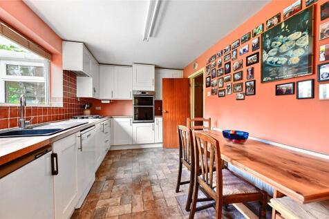 Kitchen/ Breakfast