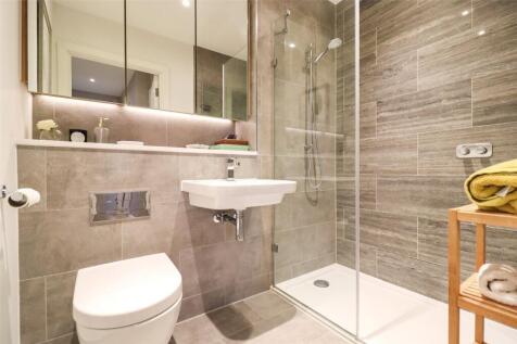 Main Shower Room