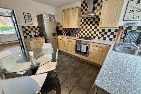 KITCHEN /DINER