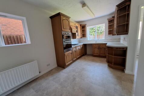 KITCHEN /DINER