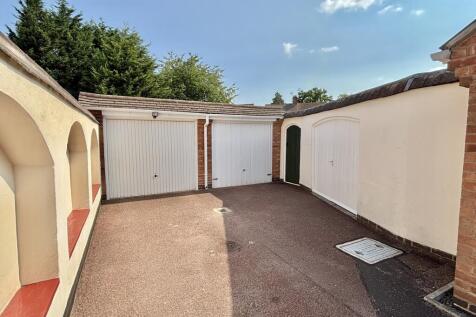 Double Garage