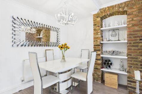Dining Area.jpg