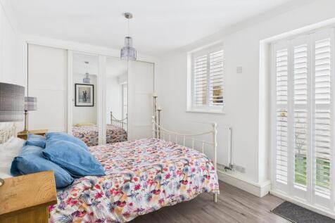 Bedroom 2.jpg