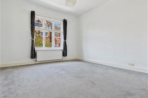 Bedroom 2.jpg