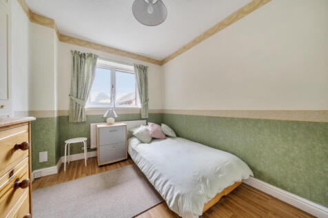 1360690-7-68e6365...