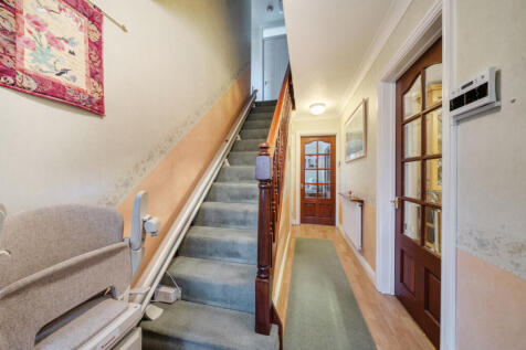 1360690-6-68e6365...