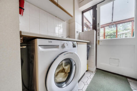 1360690-20-68e637...