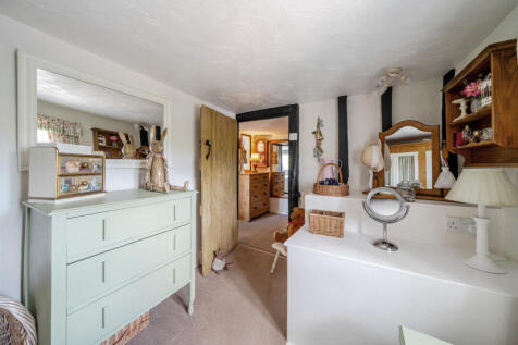 1315964-6-685ac52...