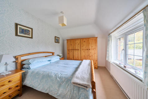 1361945-10-68ee34...