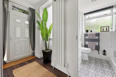 01-ac59JHPropWpen - 1a Chelsfield Gardens - 3 (1)-