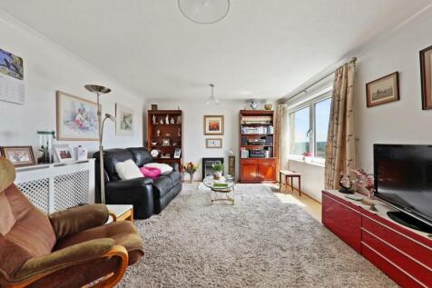 06-612eJHPropWpen - 58 Deverill Court - 18 (1)-med