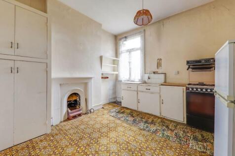 13-df4cJHPropWpen - 4 Stodart Road - 37-medium.jpg