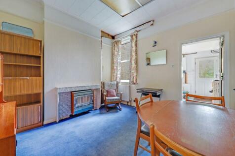 06-ce92JHPropWpen - 4 Stodart Road - 16-medium.jpg