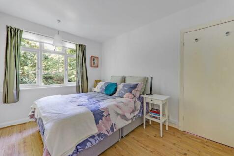 05-f0f9JHPropWpen - 16 Ridgemount Close - 13-mediu