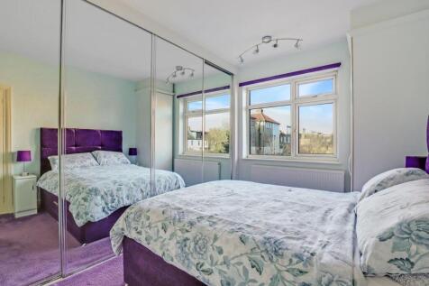 11-23c6JHPropWpen - 112 Marlow Road - 31-medium.jp