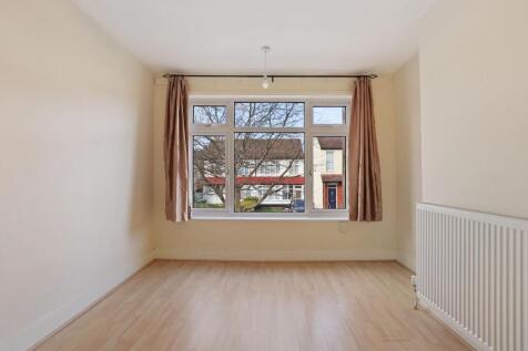 11-c0eeJHPropWorld - 33 Villiers Road - 33 (1)-med