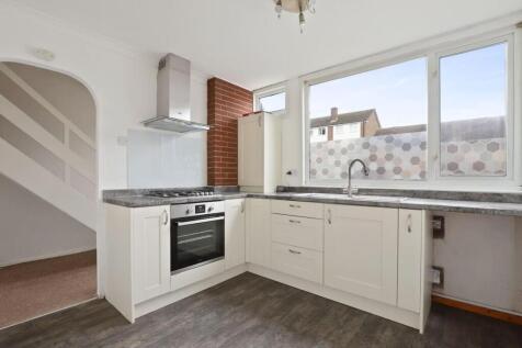 03-b2a2JHPropWpen - Flat C, 15 Lynette Road - 9 (1