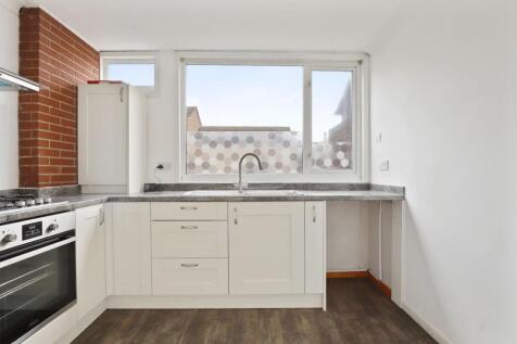 02-2994JHPropWpen - Flat C, 15 Lynette Road - 6 (1