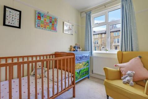 13-b9c8JHPropWpen - 48 Anerley Park - 37-medium.jp