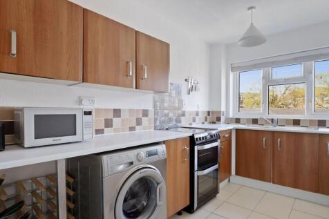 11-d6f0JHPropWpen - 35 Lullington Road - 33 (1)-me