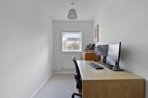 06-4b2fJHPropWpen - 35 Lullington Road - 18 (1)-me