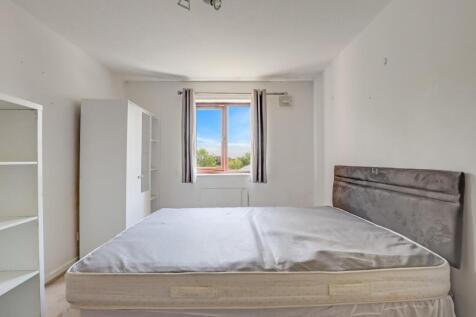 08-c9b6JHPropWpen - 44 Ashurst Close - 22.JPG