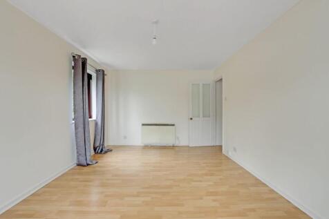 03-b26eJHPropWorld - 44 Ashurst Close - 28.jpg