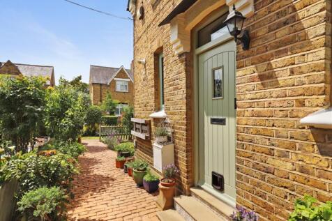 15-95a9JHPropWpen - 5 St Johns Cottages - 44 (1).J