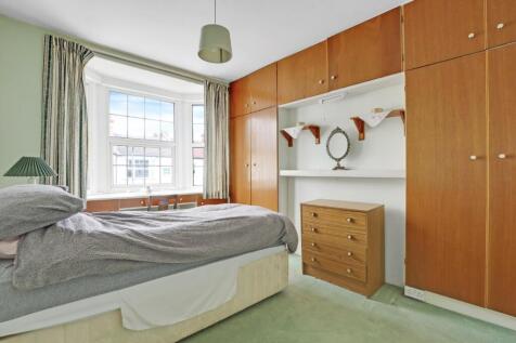10-e7e3JHPropWpen - 34 Cottingham Road28.jpg