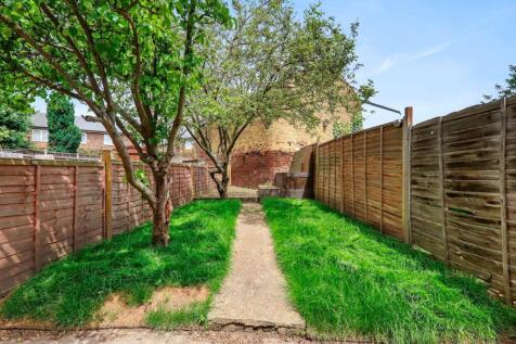 09-4873JHPropWorld - 139 Perry Rise - 26 (1)-mediu