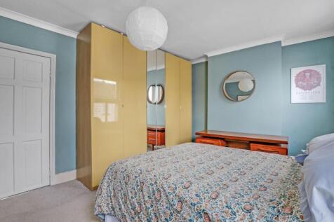 13-0a97JHPropWorld - 35 Percy Road - 37-medium.jpg