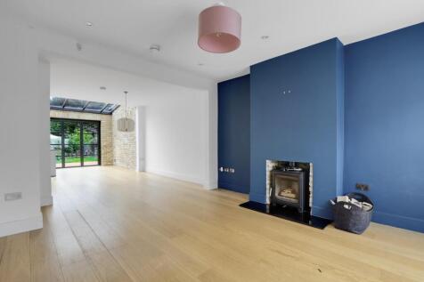 08-c33eJHPropWpen - 3 Warwick Road - 10.jpg