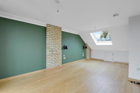 04-8c2cJHPropWpen - 3 Warwick Road - 43.jpg