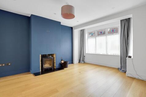 07-d881JHPropWpen - 3 Warwick Road - 7.jpg