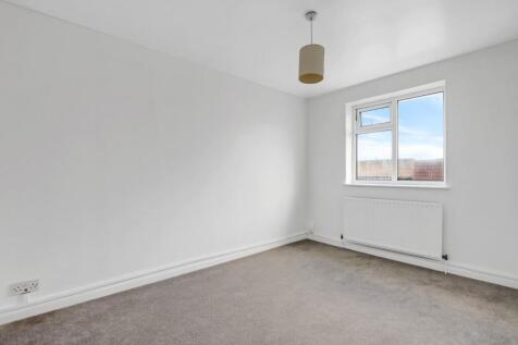 10-38cfJHPropWpen - 14 Evelina Court - 26.jpg